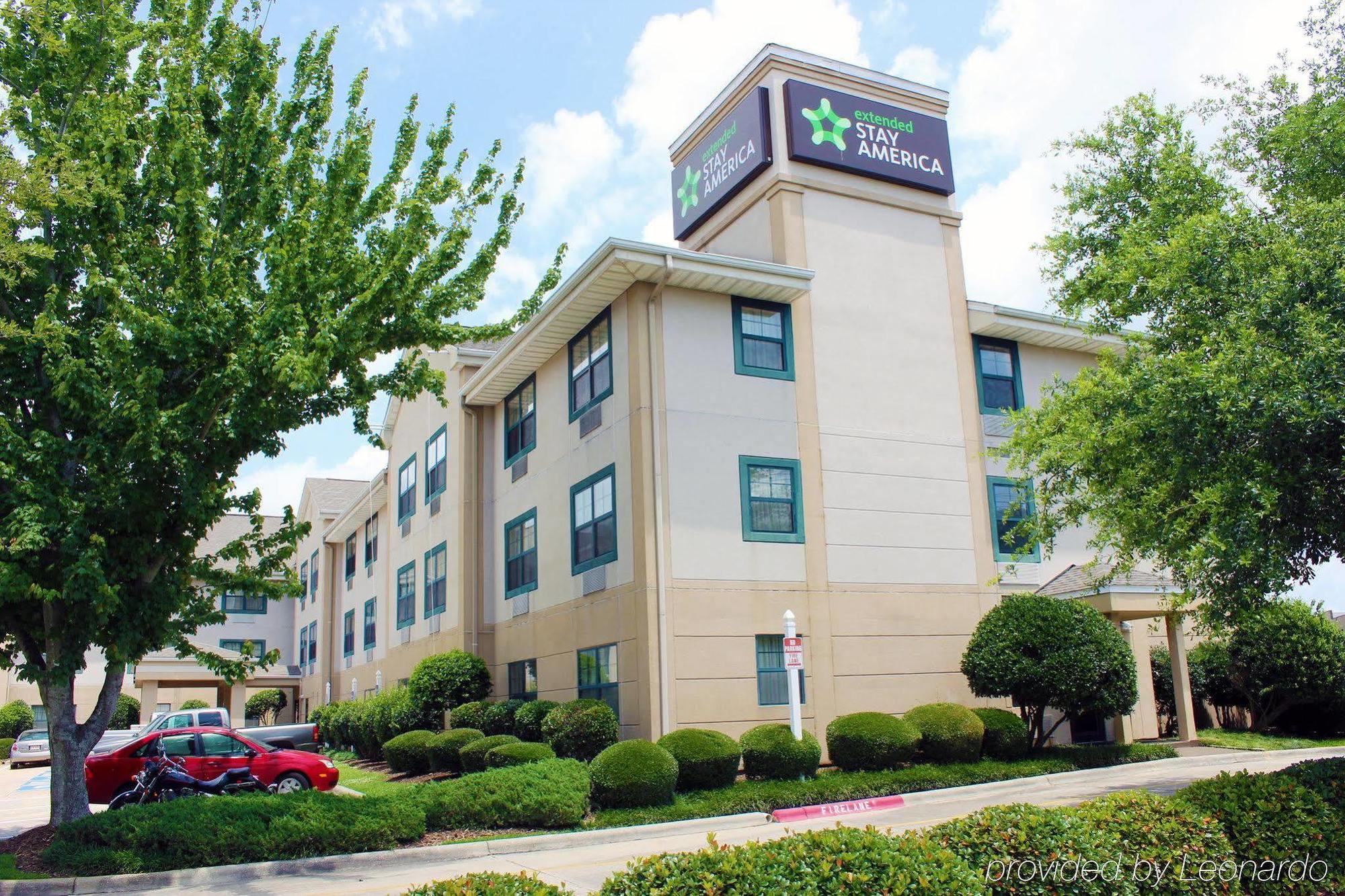 Sonesta Simply Suites Lafayette Airport Extérieur photo