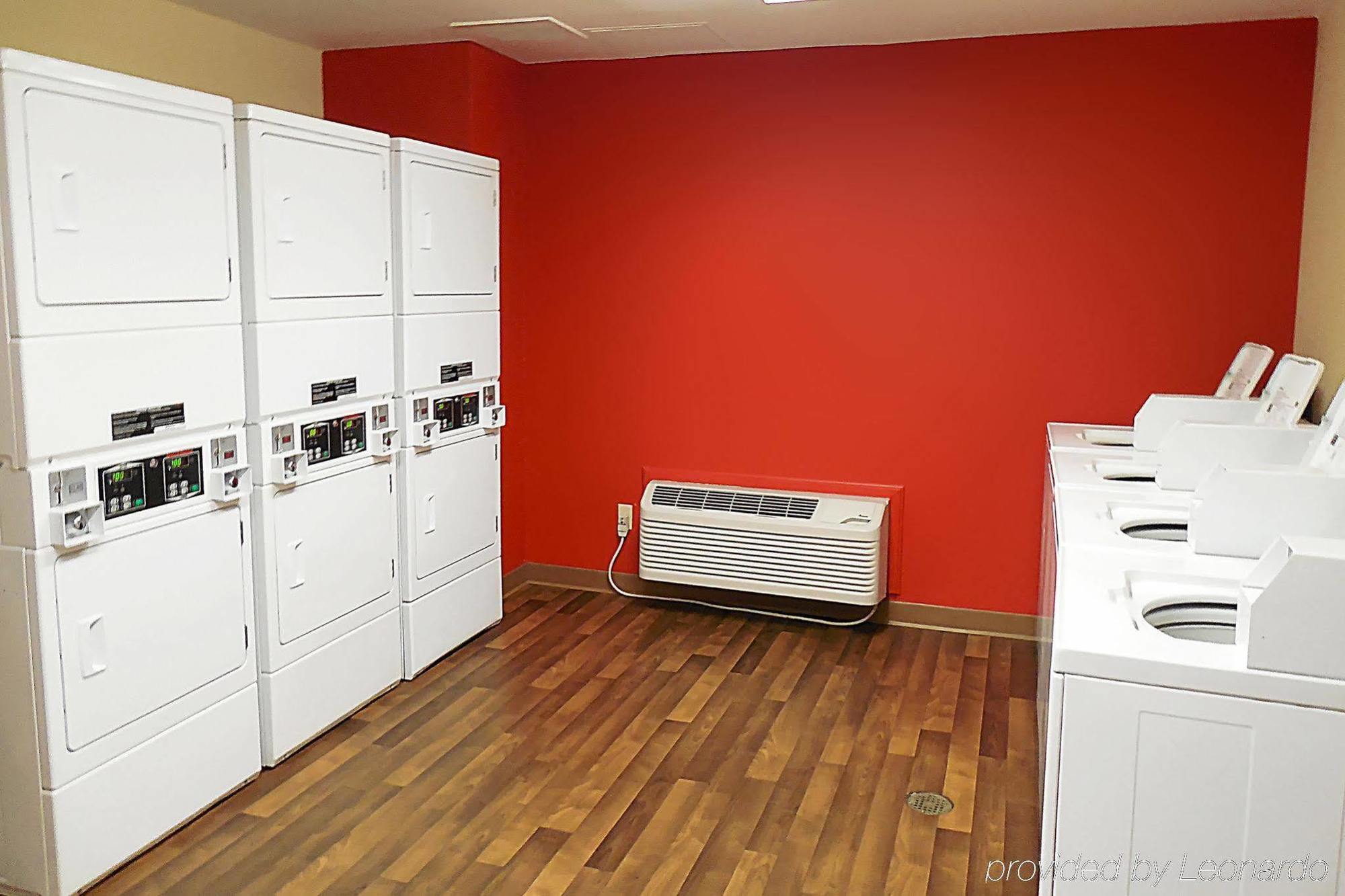 Sonesta Simply Suites Lafayette Airport Extérieur photo